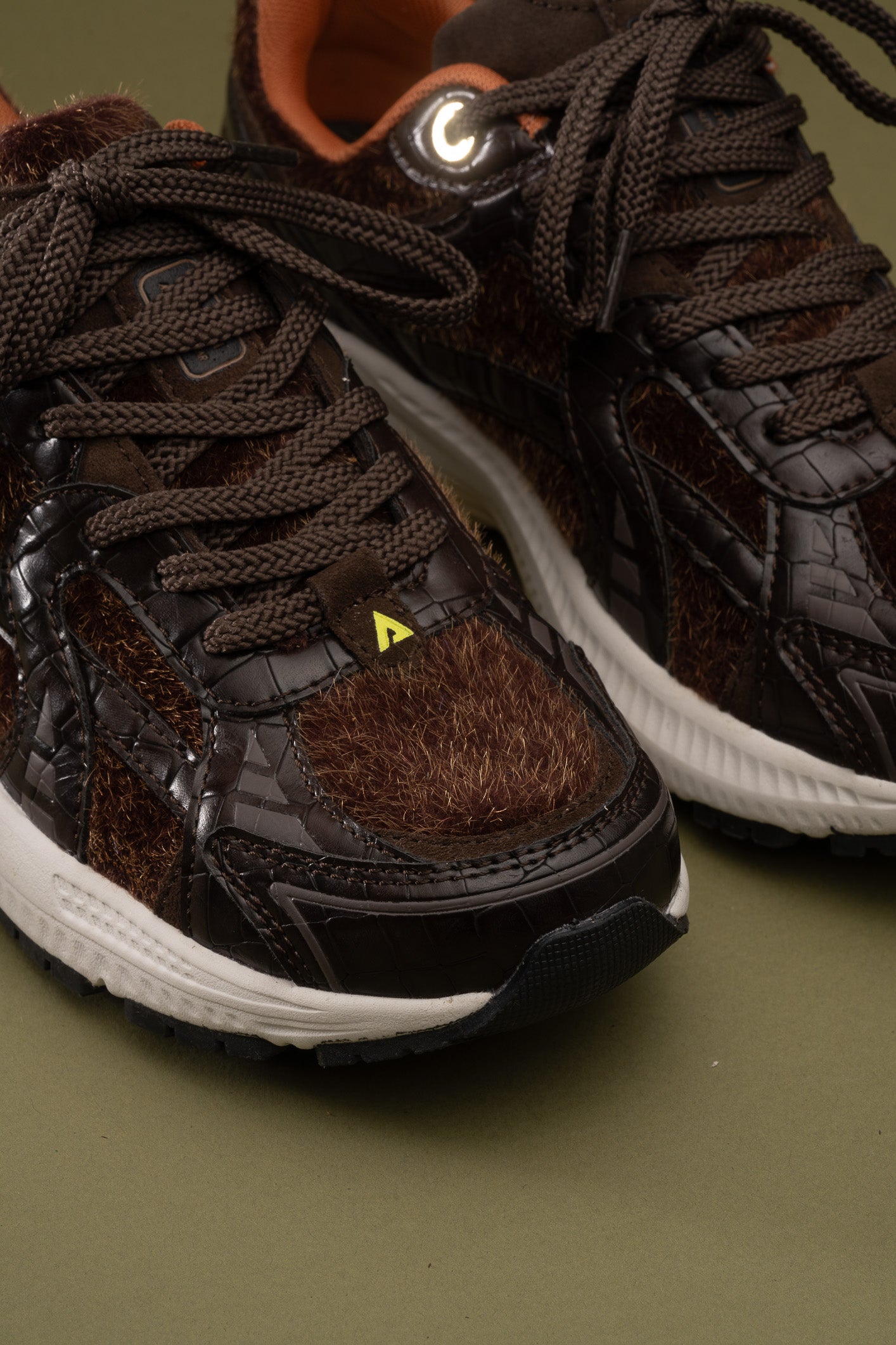 CITY RUN - BROWN CROC