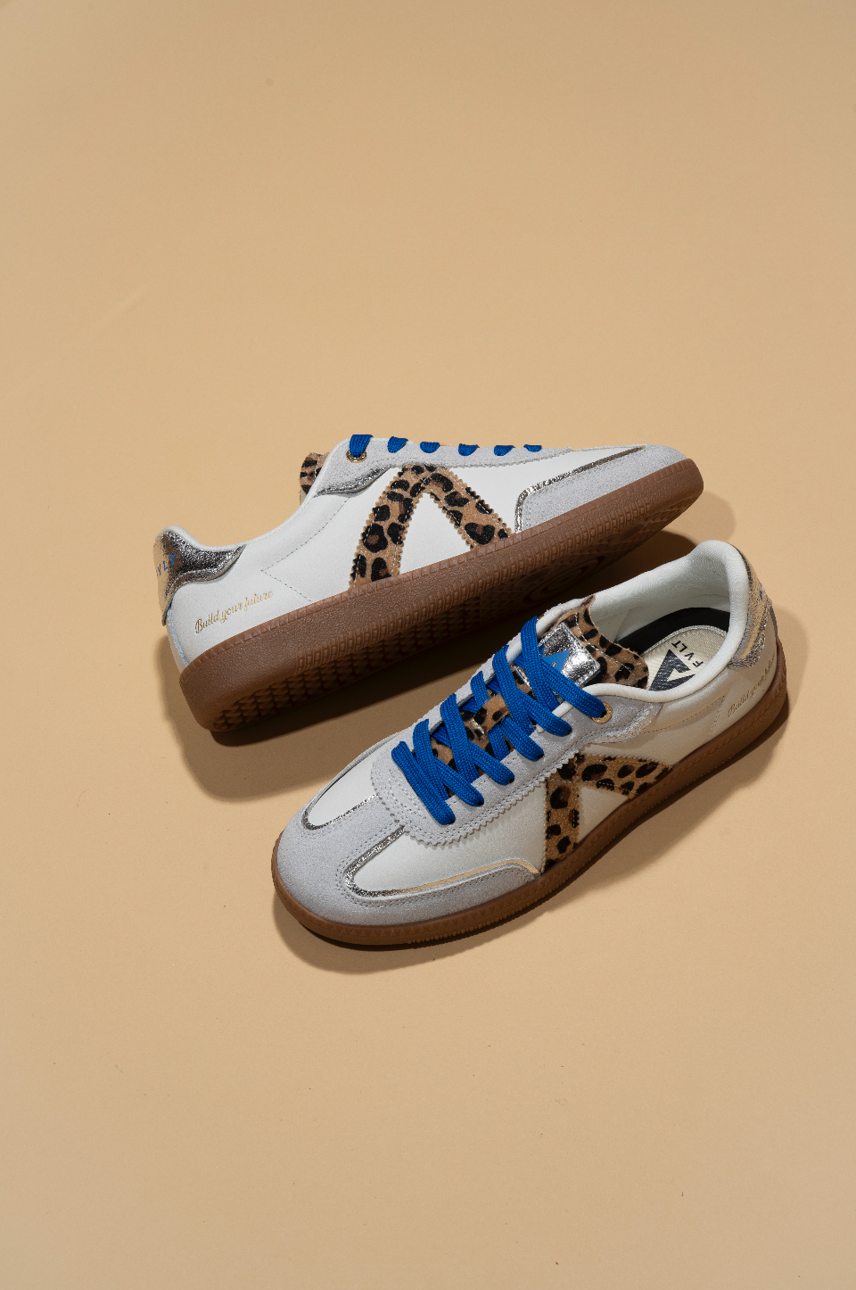 ELITE CLASSIC WHITE LEOPARD SILVER BLUE