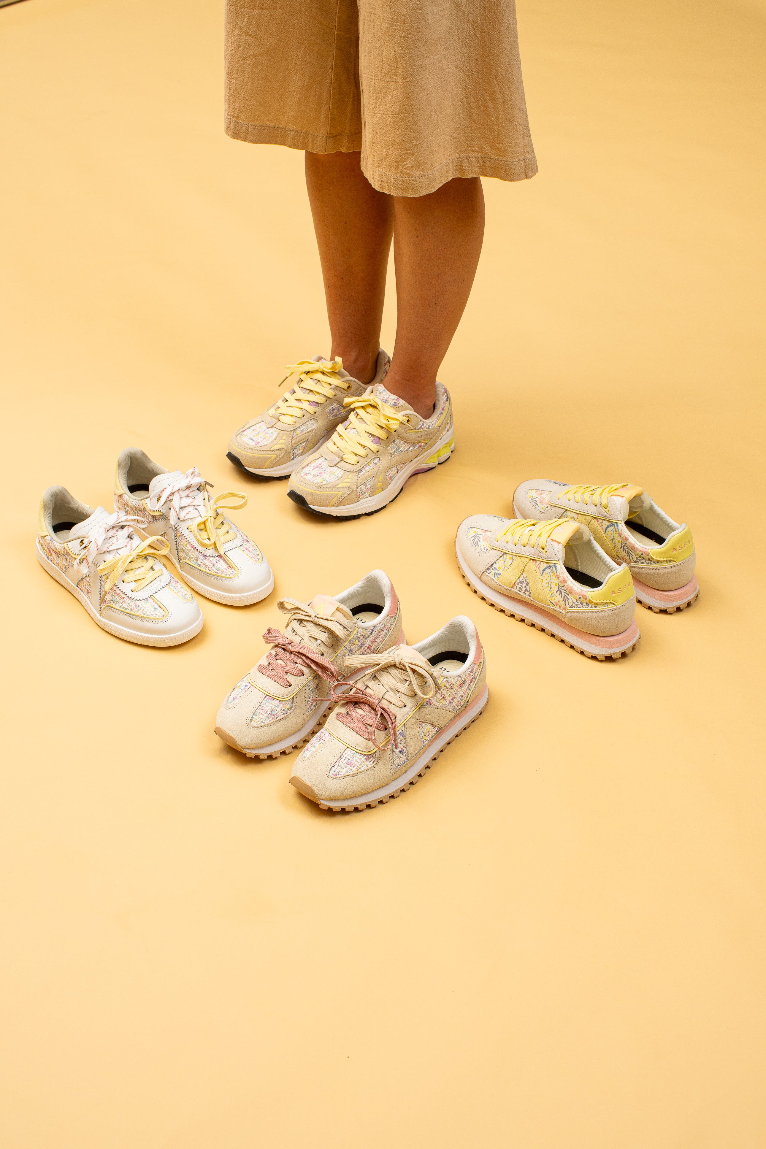 CITY RUN- TWEED ROSE