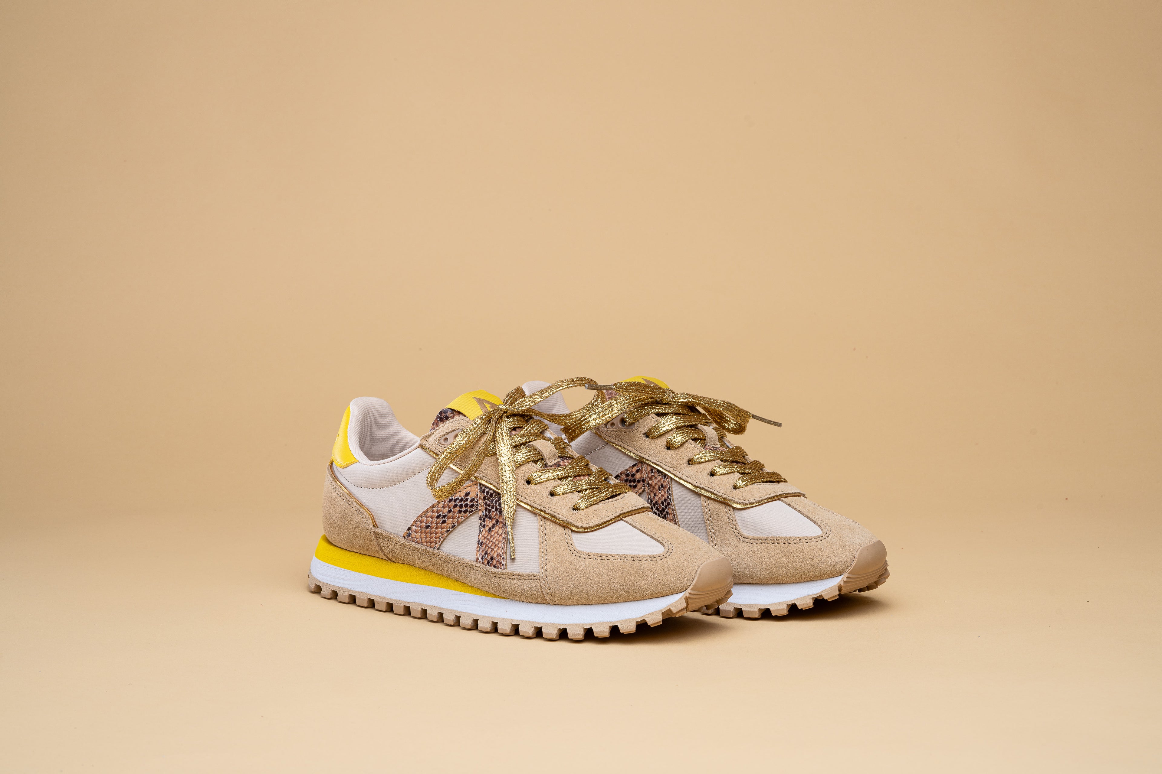 GATE - TAN SNAKE YELLOW