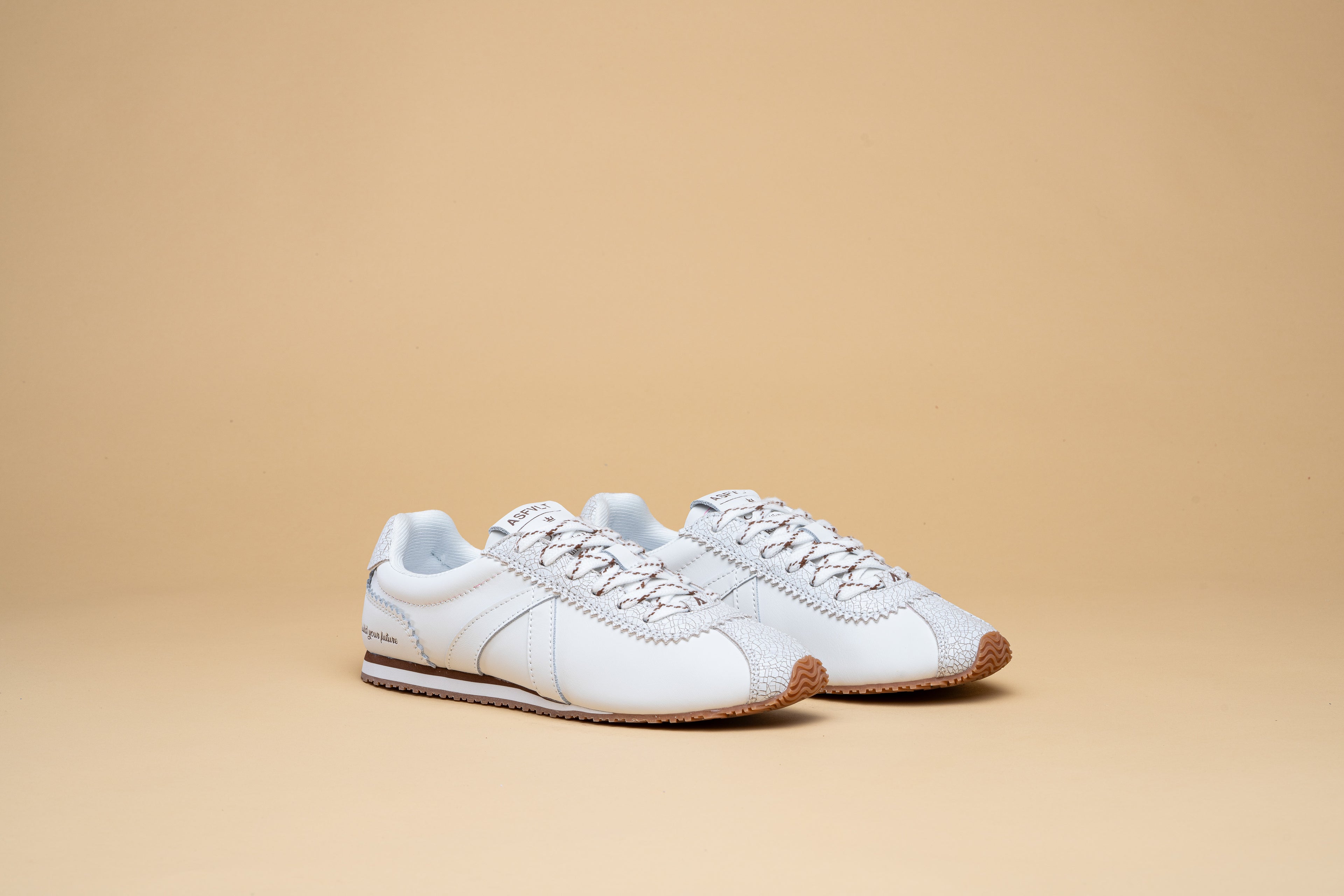 SIENNA - WHITE CRACKED