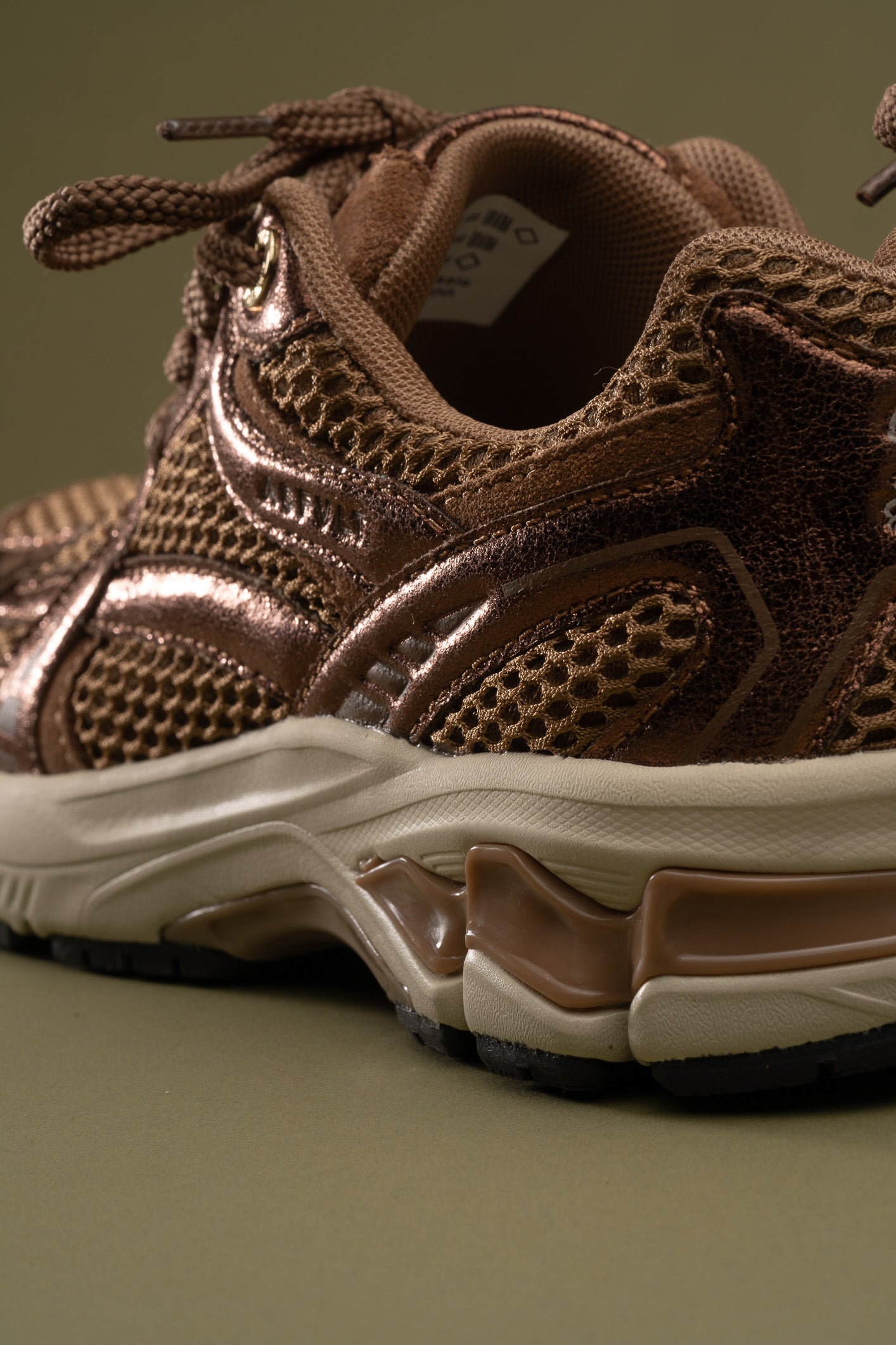 CITY RUN - DARK WINE METALLIC